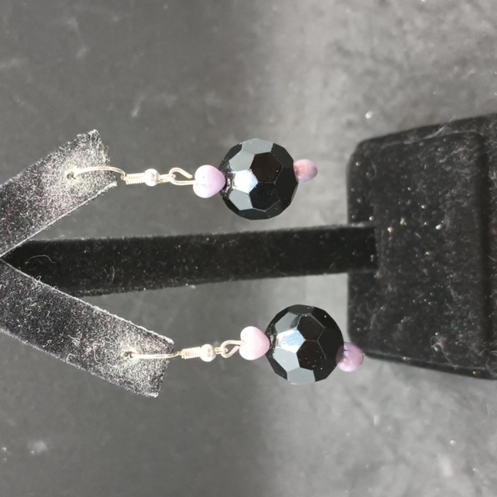 Handmade purple heart black ball beaded earrings